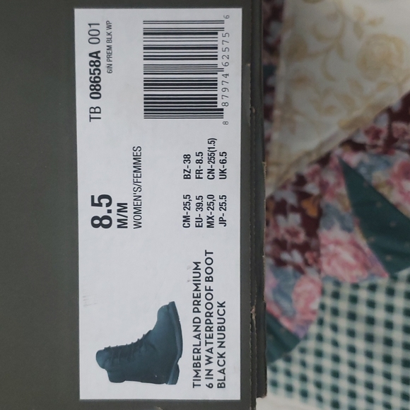 Timberland Boots - Picture 6 of 7